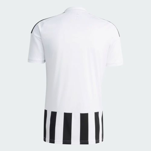 juventus-homeshirt-b juventus-homeshirt-b