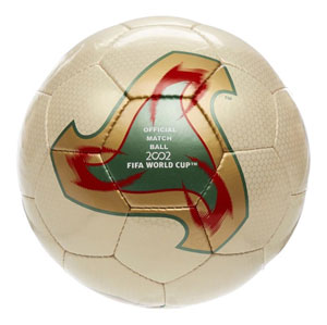 fussball-adidas fussball-adidas