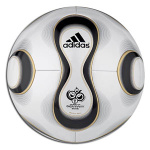 adidas-wm-fussball